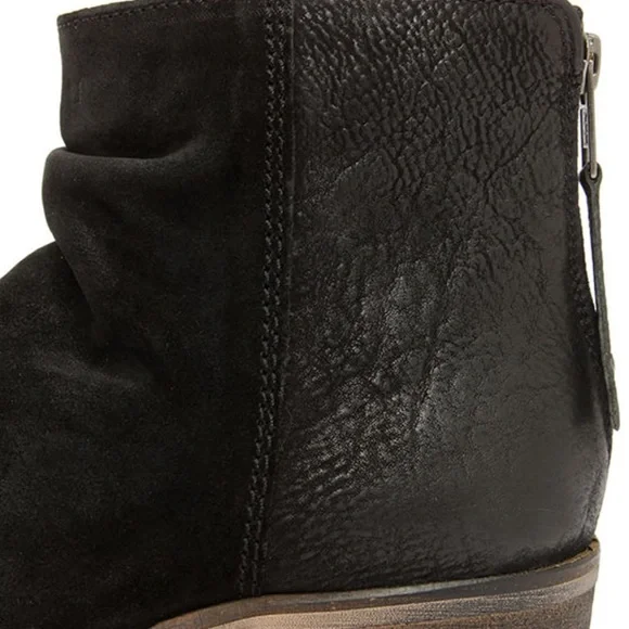 Seychelles Challenge Bootie - Picture 9 of 9